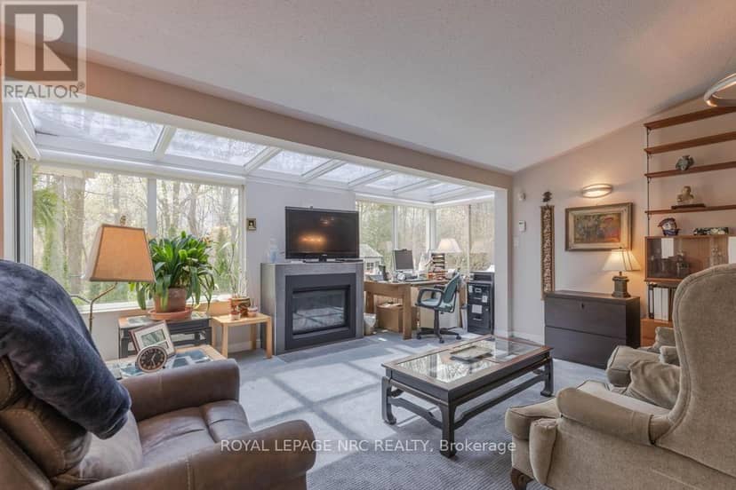 18 Harmony Drive — photo 9 of 27