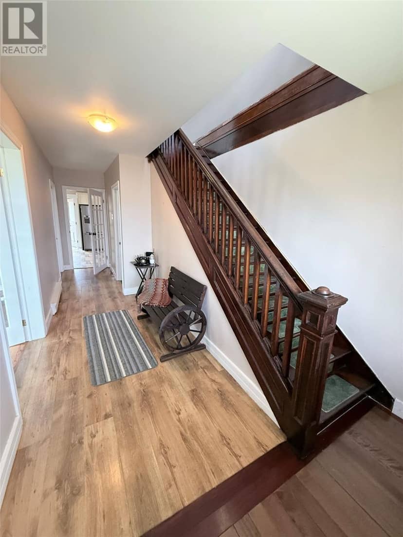 265 Main Street — photo 7 of 40