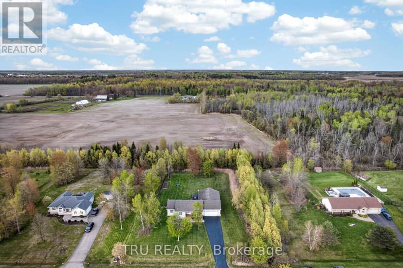 52 Kimberly Avenue, North Grenville, photo 2