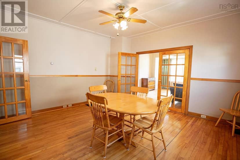 14 Clifford Street — photo 11 of 40