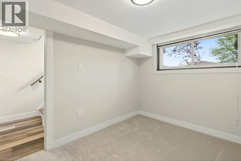 116 HIGHRIDGE Avenue — photo 33 of 40