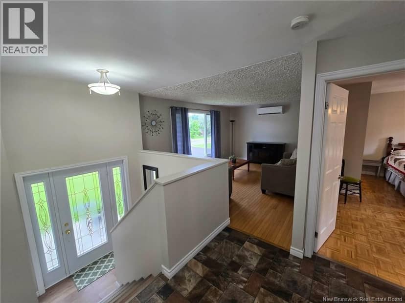 207 Jacques — photo 11 of 39