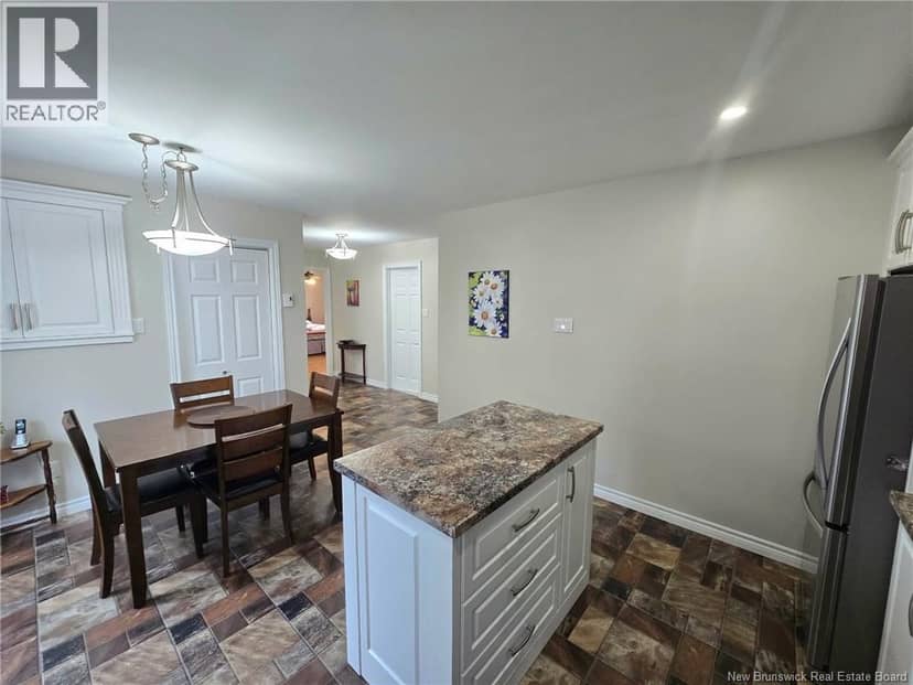 207 Jacques — photo 16 of 39