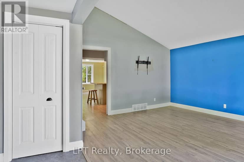 354 Goderich Street — photo 7 of 40