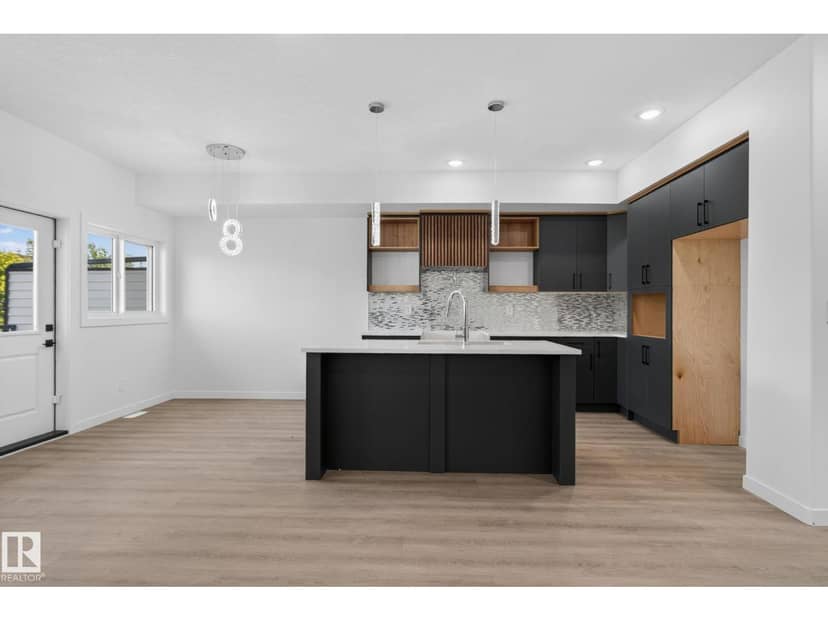 #29 130 Hawks Ridge Bv NW, Edmonton, photo 6