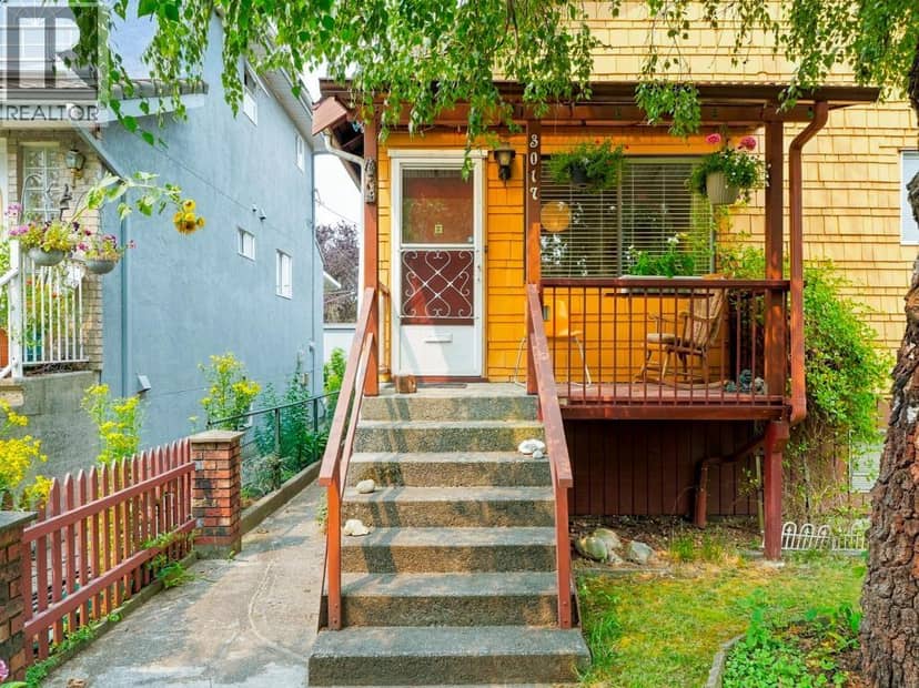 3017 E 17TH AVENUE, Vancouver, photo 2
