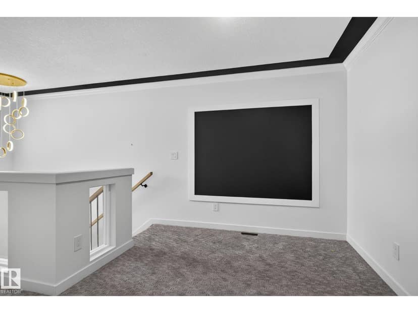 #38 130 Hawks Ridge Bv NW — photo 10 of 27
