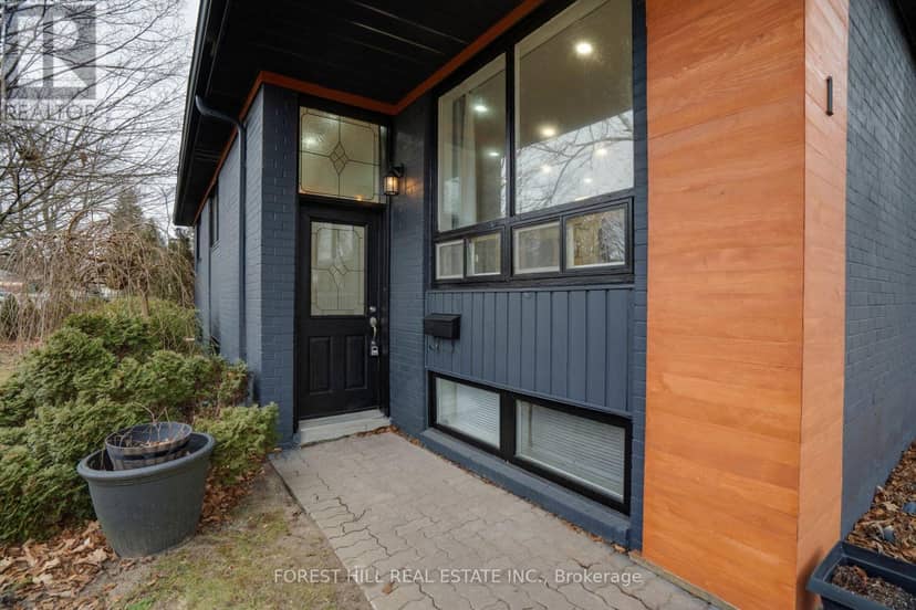 1 Willis Drive — photo 2 of 31