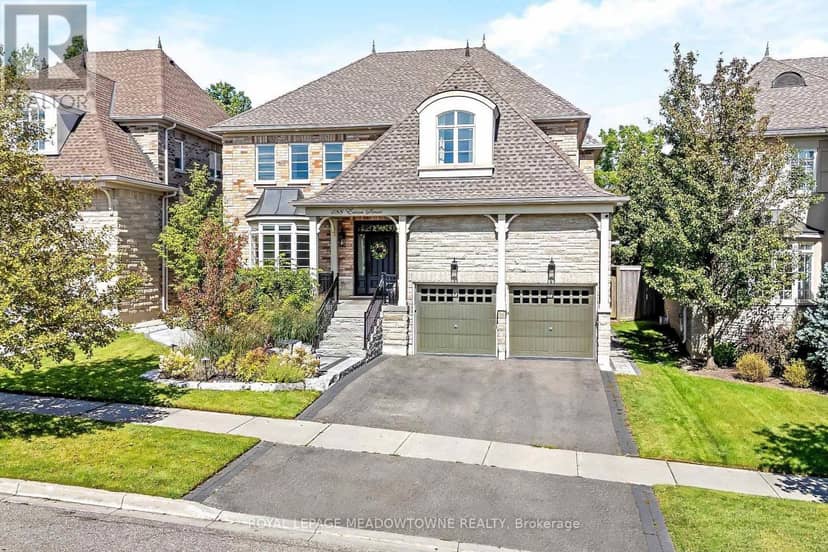 288 Eaton Street — photo 1 of 40