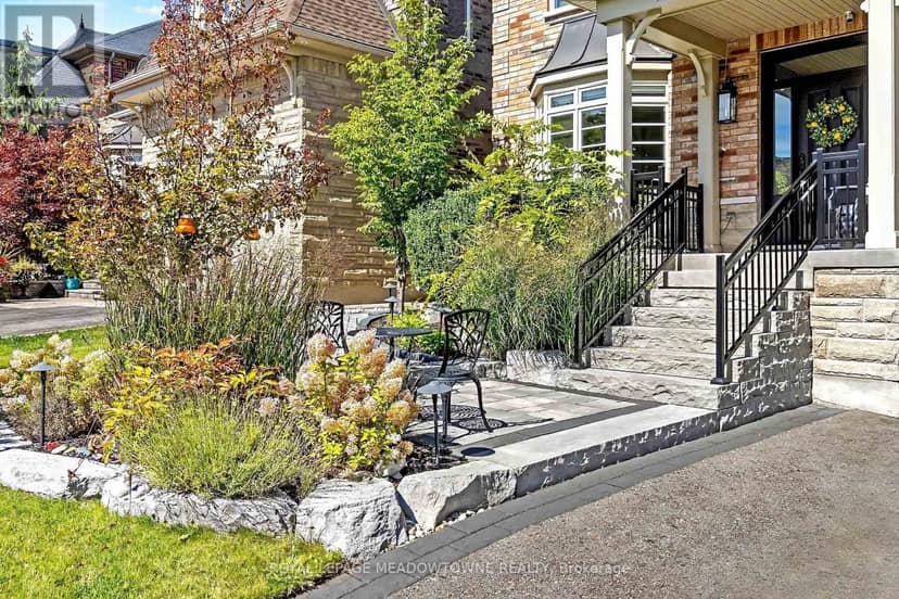 288 Eaton Street — photo 4 of 40