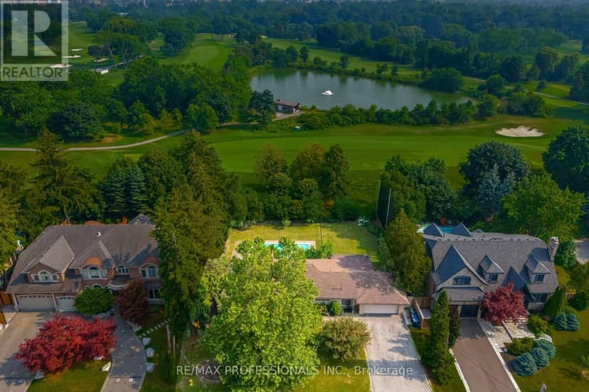 55 Bywood Drive, Toronto, photo 2