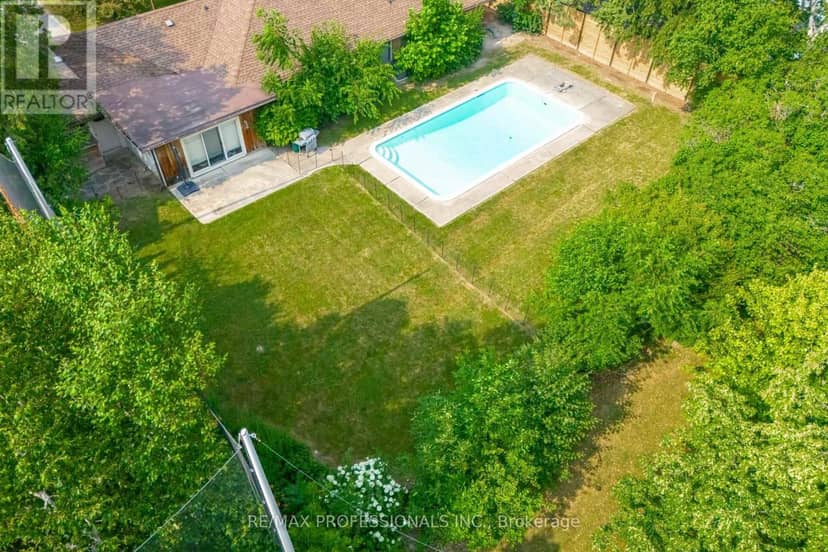55 Bywood Drive — photo 27 of 40