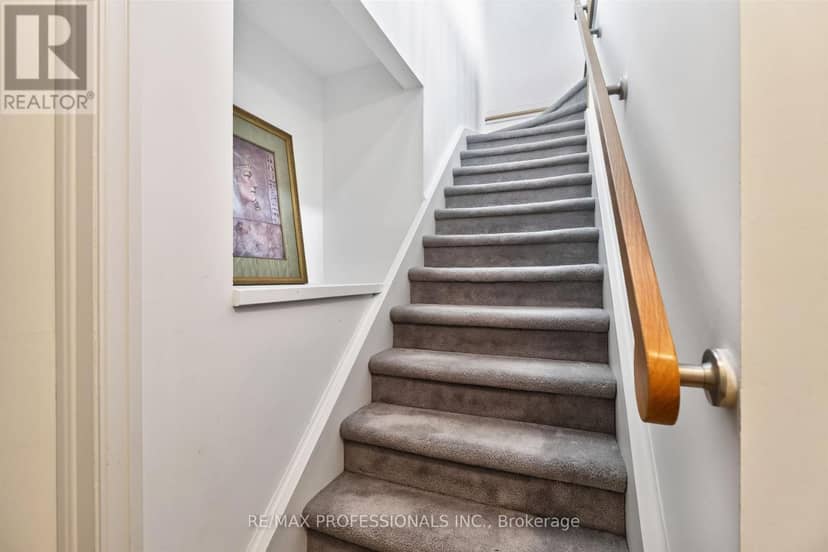 89 Valecrest Drive — photo 15 of 33