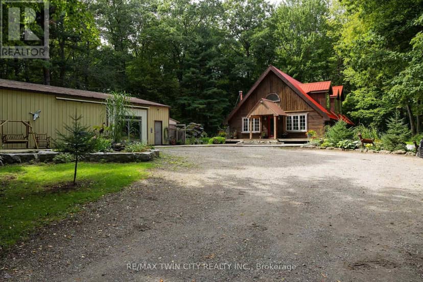 2605 Windham East Quarter Line Road, Norfolk, photo 2