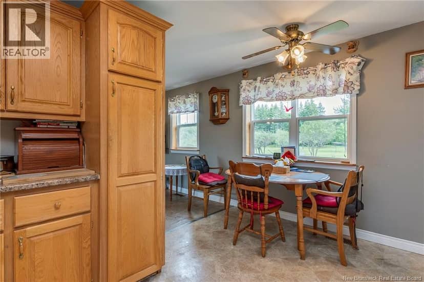 720 Goshen Road — photo 6 of 40