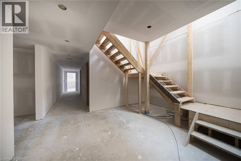 51 WOODHOUSE Avenue — photo 20 of 40