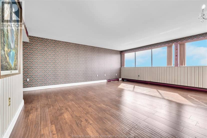 380 PELISSIER Unit# 2502 — photo 16 of 40