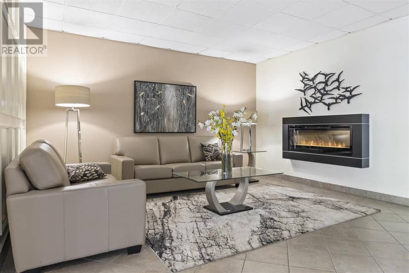 89 Pine ST # 207 — photo 2 of 22
