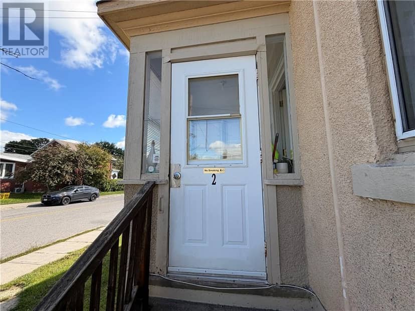 373 Isabel Street — photo 13 of 24