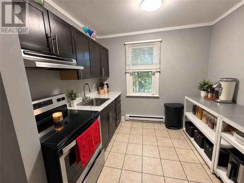 373 Isabel Street — photo 14 of 24