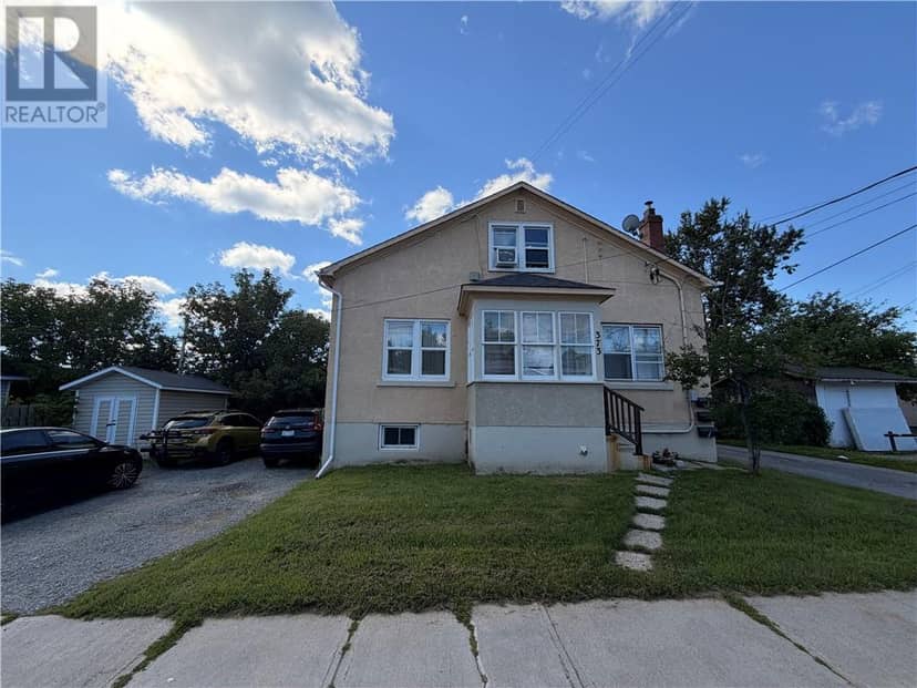 373 Isabel Street — photo 2 of 24