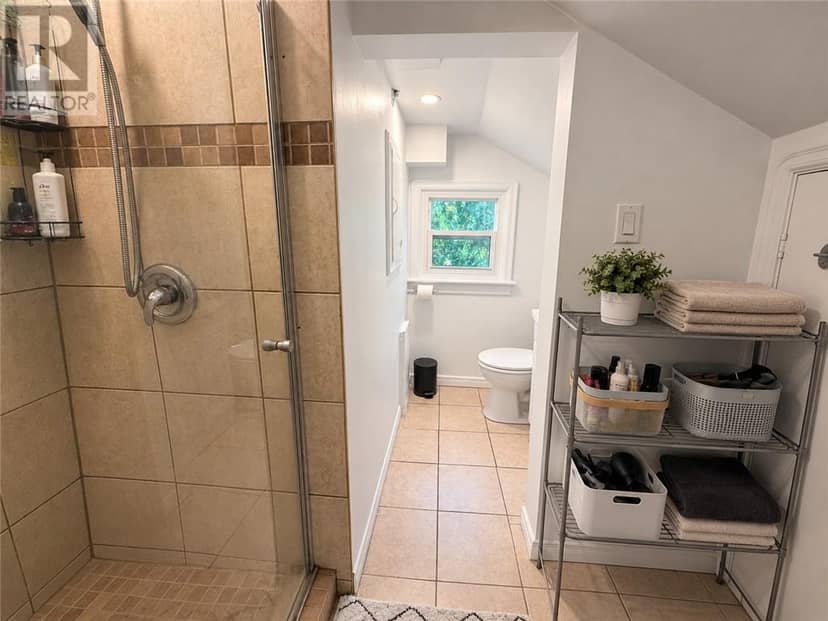 373 Isabel Street — photo 24 of 24