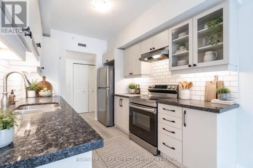 211 - 20 Koda Street, Barrie, photo 7