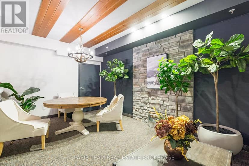 211 - 20 Koda Street, Barrie, photo 6