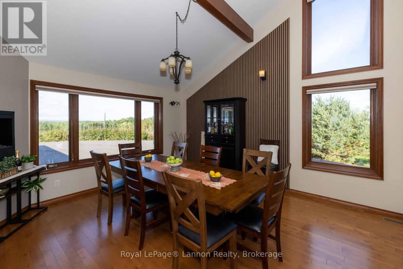 401 Barrie Drive — photo 13 of 40