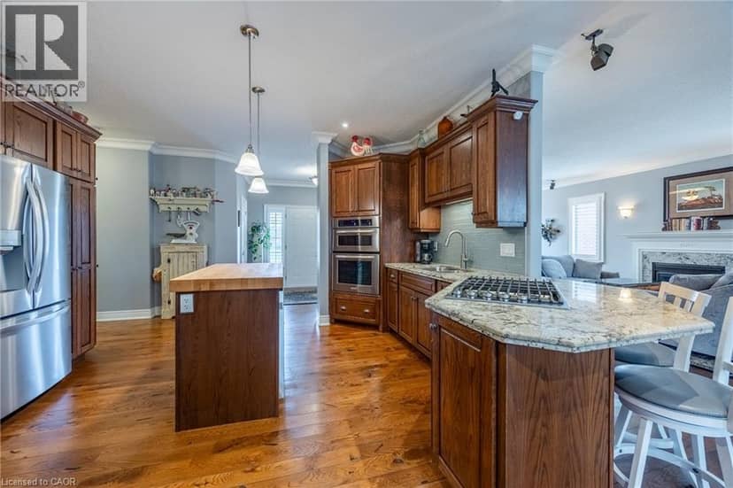122 DONJON Boulevard — photo 10 of 40