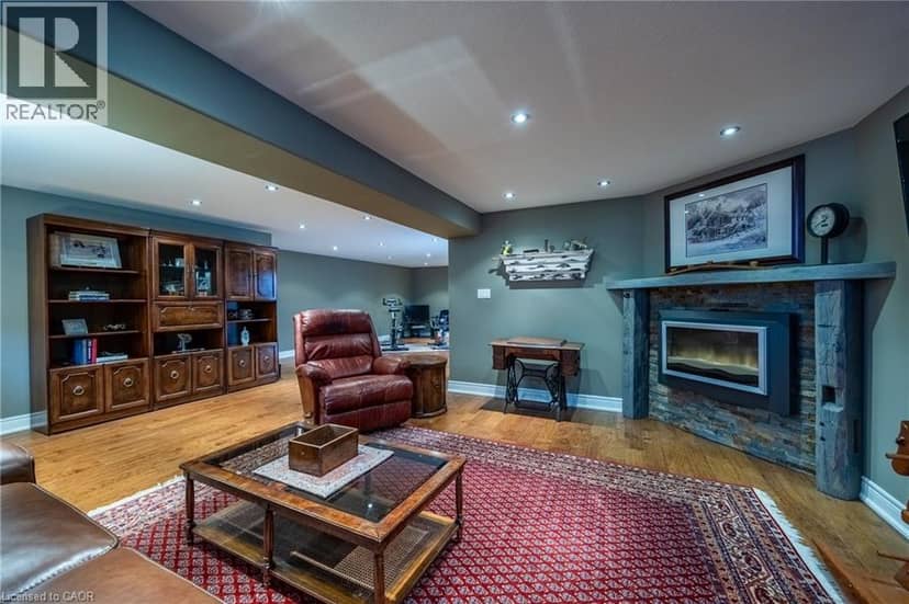 122 DONJON Boulevard — photo 27 of 40