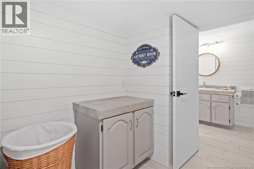 2545 Acadie Road — photo 39 of 40