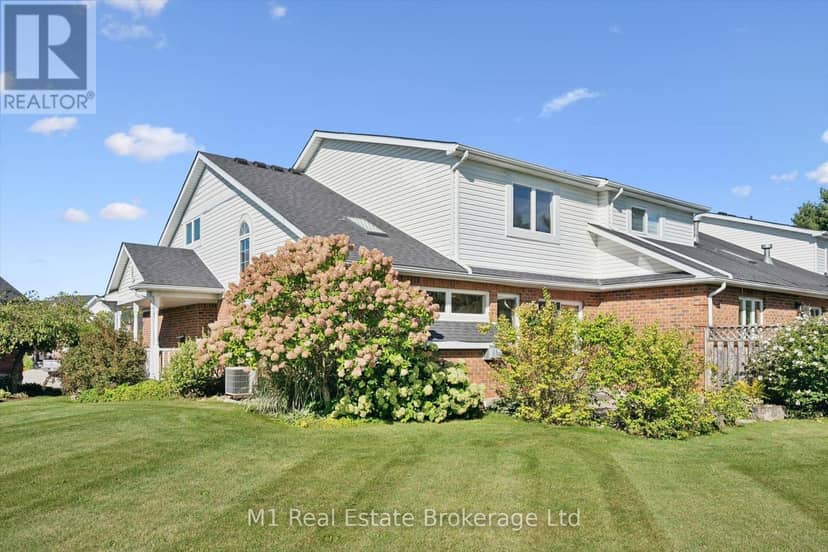105 Riverwalk Place — photo 31 of 38