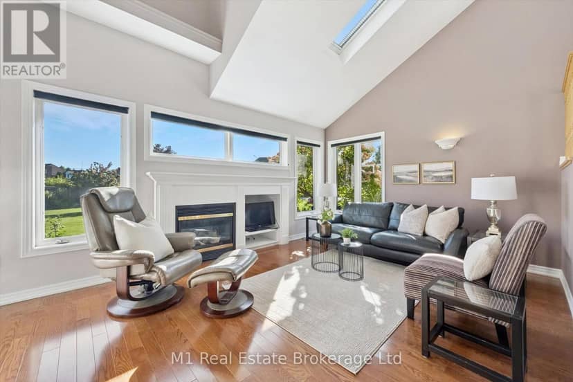 105 Riverwalk Place — photo 7 of 38