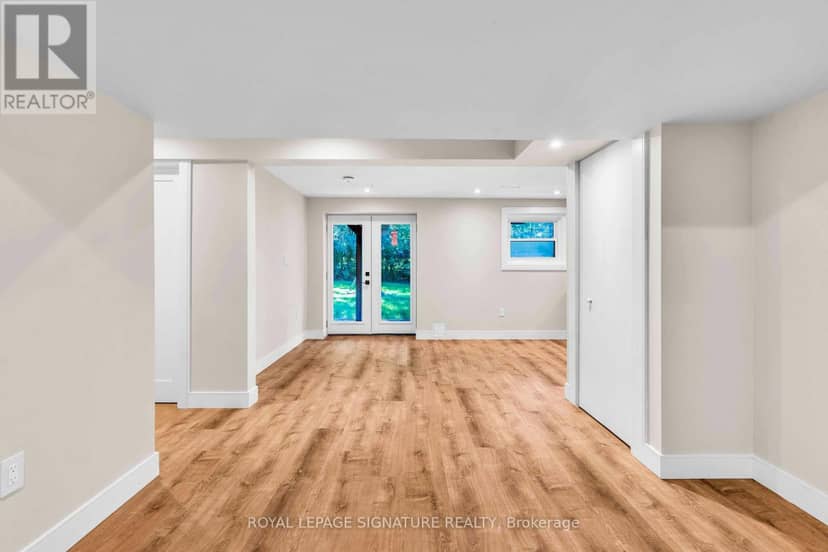 986 Srigley Street — photo 14 of 23