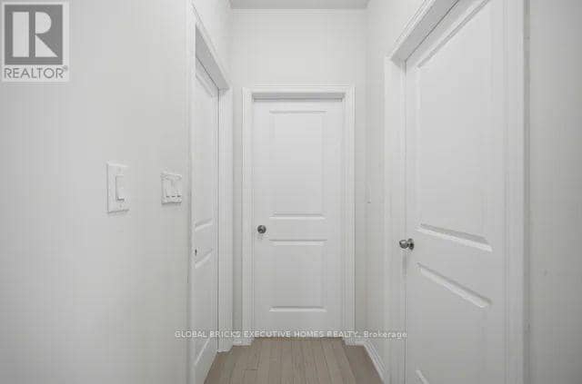 549 Barons Street — photo 21 of 40