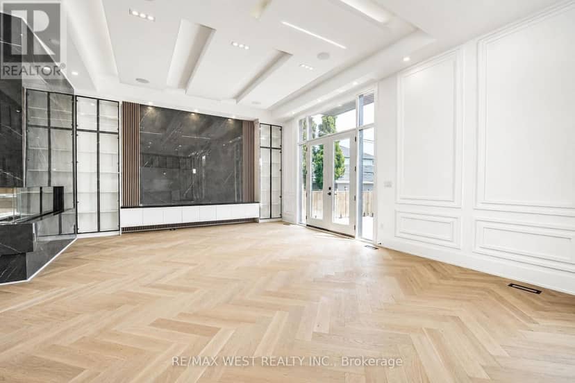 53 Celt Avenue, Toronto, photo 8