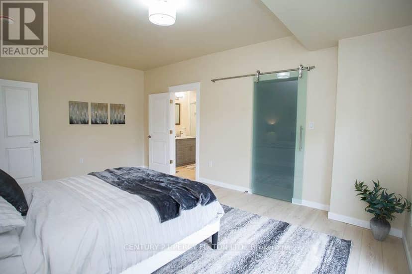 68 Hamilton Plank Road — photo 27 of 40