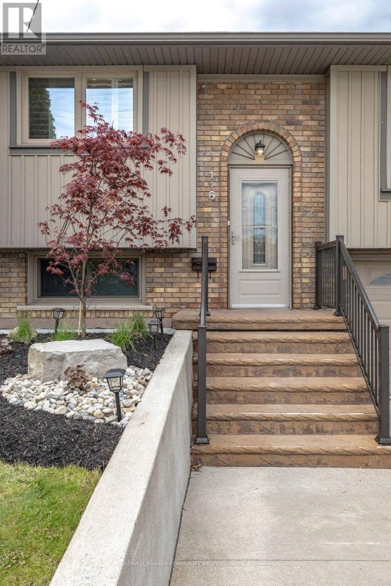 116 Highridge Avenue, Hamilton, photo 3