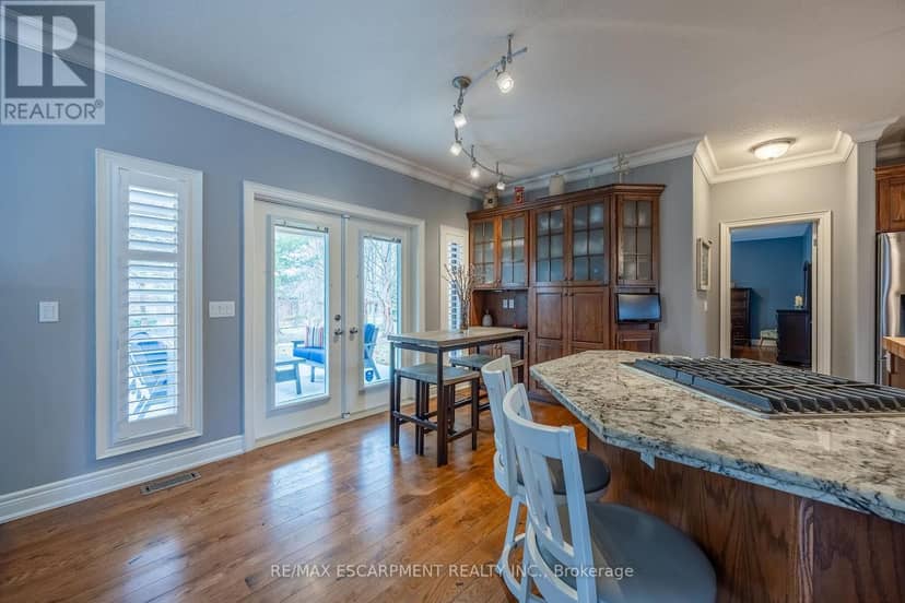 122 Don Jon Boulevard — photo 10 of 40