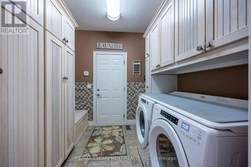 122 Don Jon Boulevard — photo 15 of 40