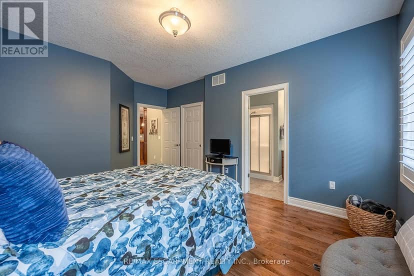 122 Don Jon Boulevard — photo 19 of 40