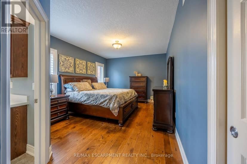 122 Don Jon Boulevard — photo 22 of 40