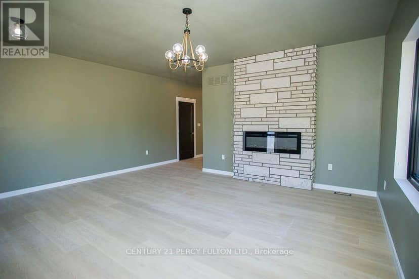 7 Scott Drive — photo 4 of 34