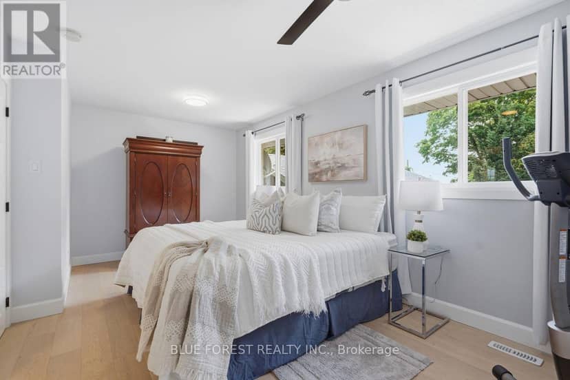 21 Agincourt Place — photo 19 of 40