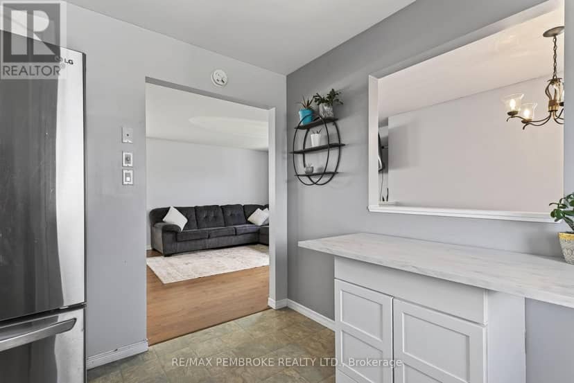 4 Winfield Street — photo 16 of 40