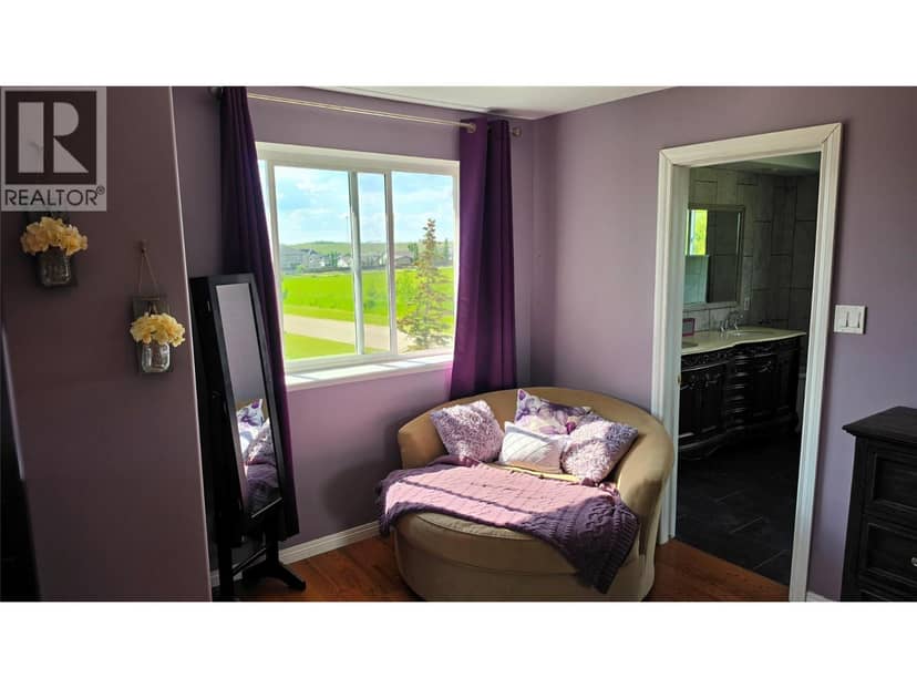 9000 Lyman Drive, Dawson Creek, photo 8