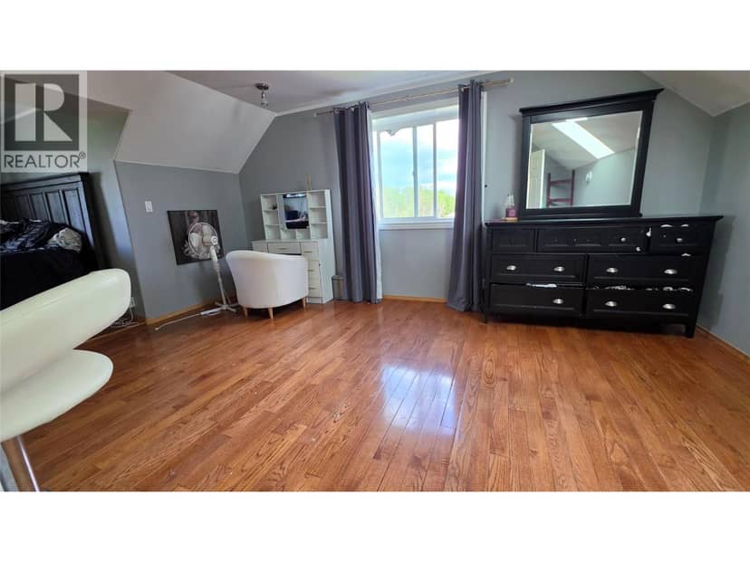 9000 Lyman Drive, Dawson Creek, photo 7