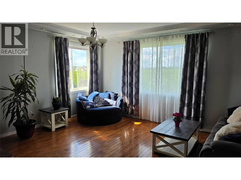 9000 Lyman Drive, Dawson Creek, photo 3