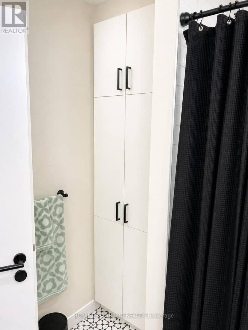 604 - 118 West Street — photo 11 of 33